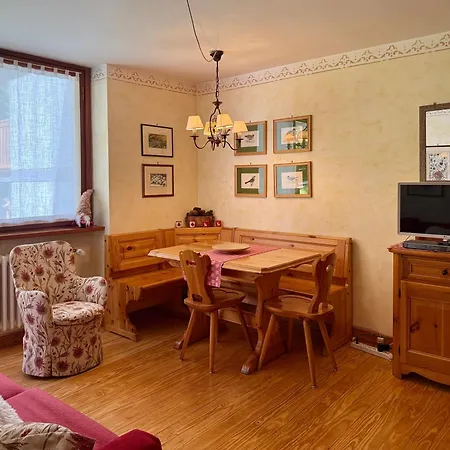 Maison Le Betulle Elegant Lägenhet *